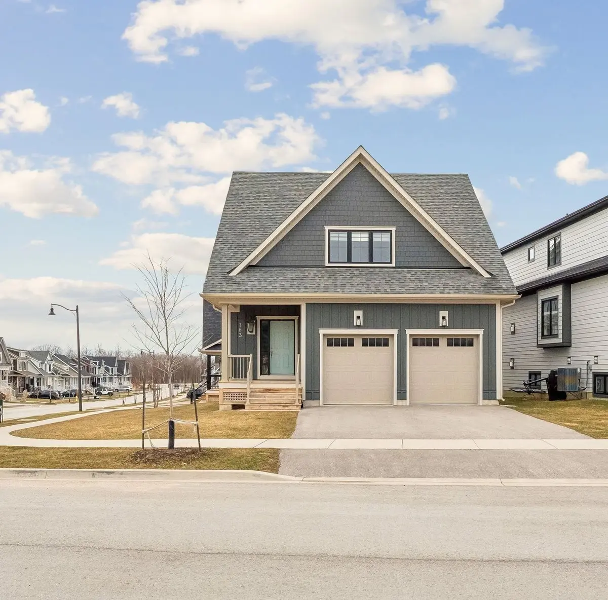 163 Courtland ST, Blue Mountains, ON L9Y 5L7