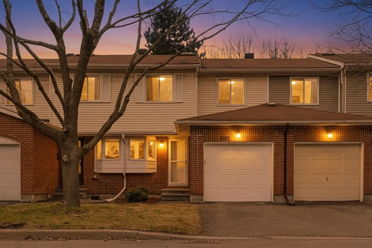 1152 Des Forets AVE #44, Orleans - Convent Glen And Area, ON K1C 5K6