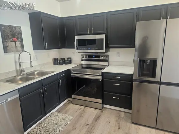 2154 Hellbeck DR, Pueblo, CO 81005