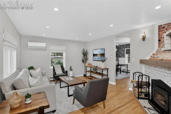 6907 W 12th AVE, Lakewood, CO 80214