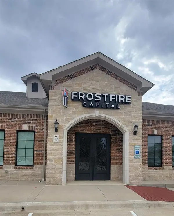 2797 S Stonebridge Drive #9, Mckinney, TX 75072