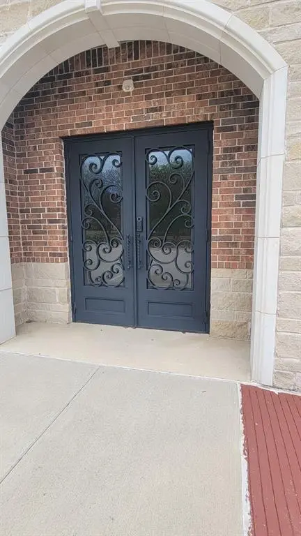 2797 S Stonebridge Drive #9, Mckinney, TX 75072