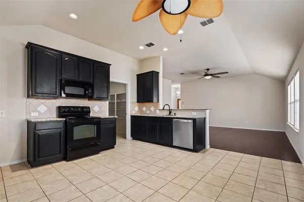 1016 Camp Verde Drive, Forney, TX 75126