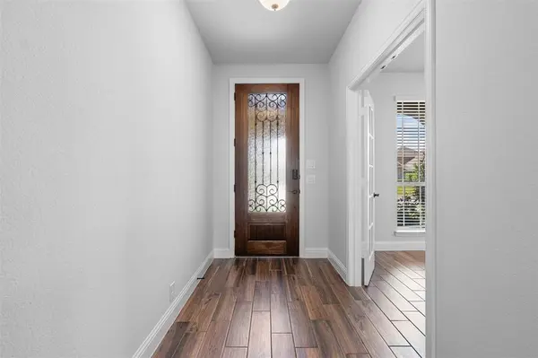 520 Ridgewater Trail, Fort Worth, TX 76131