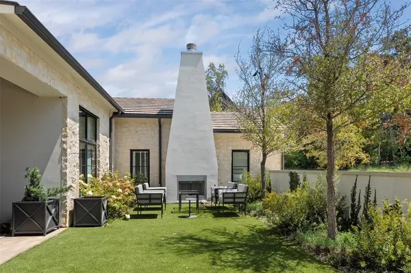 455 Sun Valley, Mabank, TX 75147