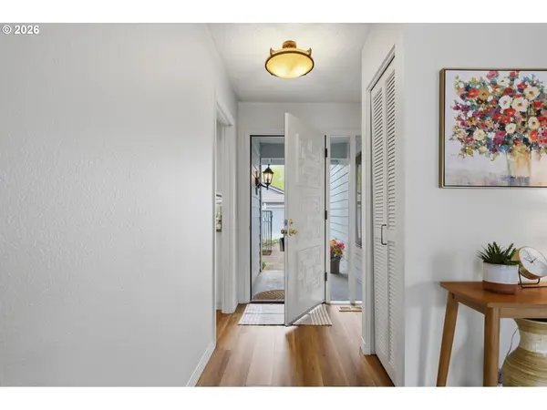 32125 SW CYPRESS PT, Wilsonville, OR 97070