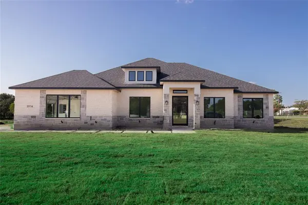 3914 Southern Oaks Drive, Royse City, TX 75189