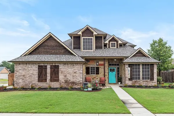 4023 Wagon Wheel Drive, Sanger, TX 76266