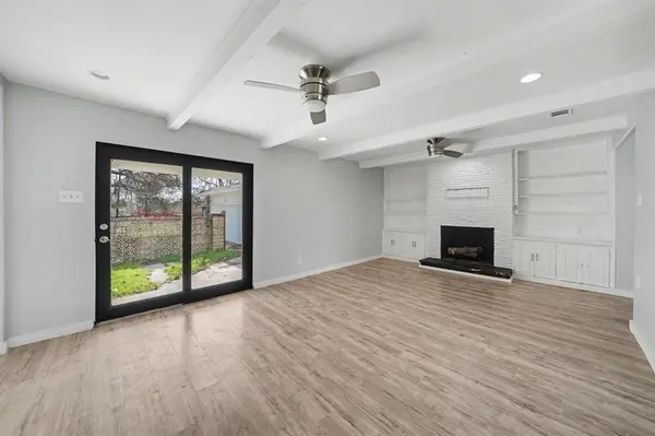 1120 Misty Glen Lane, Dallas, TX 75232