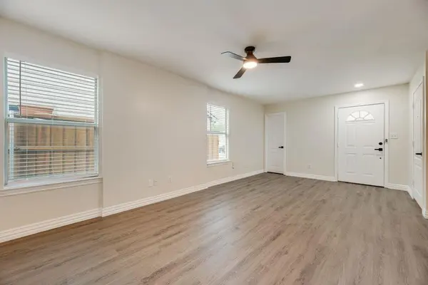 703 N Tennessee Street #A-B, Mckinney, TX 75069