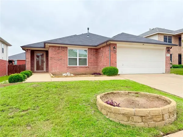 6741 Red Rock Trail, Watauga, TX 76137