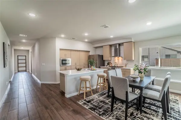 1524 Soapberry Drive, Aubrey, TX 76227