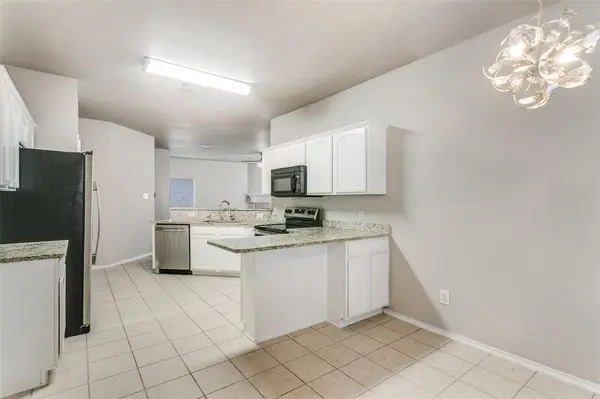 9705 Hedge Bell Drive, Mckinney, TX 75072