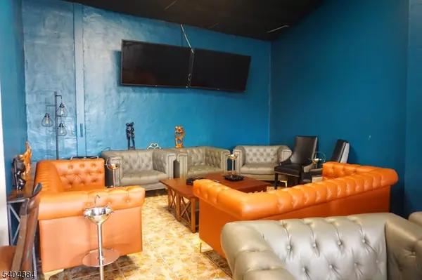 699-701 Frelinghuysen Ave, Newark City, NJ 07114