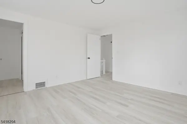 1570 Clinton Pl, Hillside Twp., NJ 07205