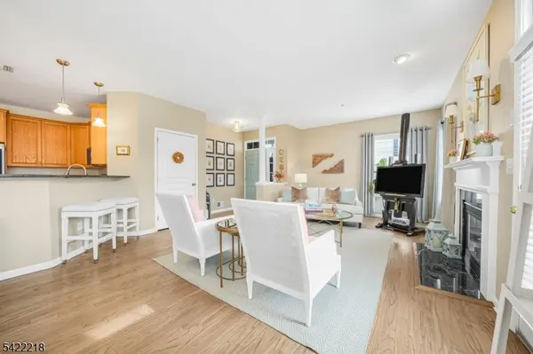 175 George Russell Way, Clifton City, NJ 07013