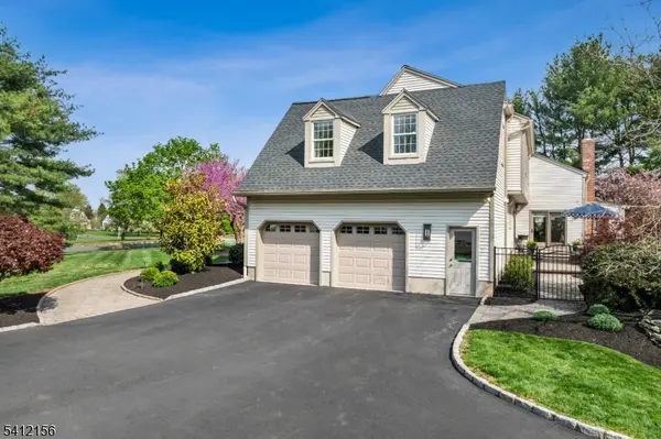 71 Ridgeview Dr, Montgomery Twp., NJ 08502