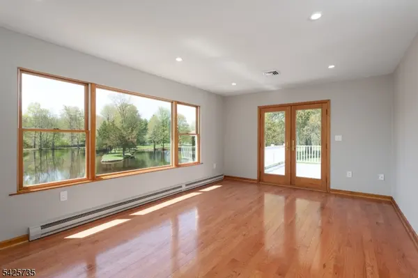 194 Locktown Flemington Rd, Delaware Twp., NJ 08822