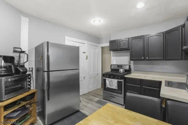 129 Greenwood Ave, East Orange City, NJ 07017