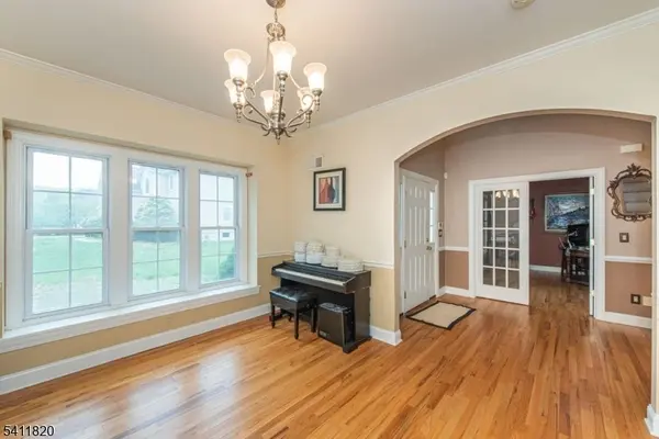 721 Ringwood Ave, Pompton Lakes Boro, NJ 07442