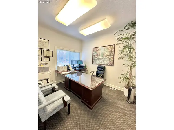 1615 4TH ST, La Grande, OR 97850