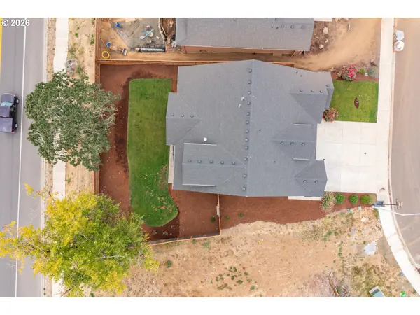 593 NE EVERGREEN AVE, Dallas, OR 97338