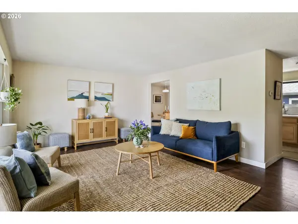 231 NE 90TH AVE, Portland, OR 97220