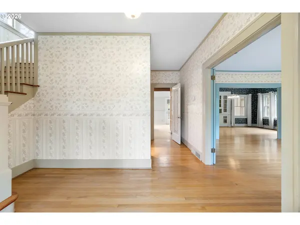 2830 SW MULTNOMAH BLVD, Portland, OR 97219