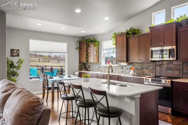 10815 Warm Sunshine DR, Colorado Springs, CO 80908