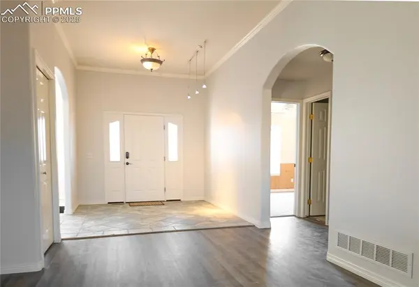 240 Sedona DR, Colorado Springs, CO 80921