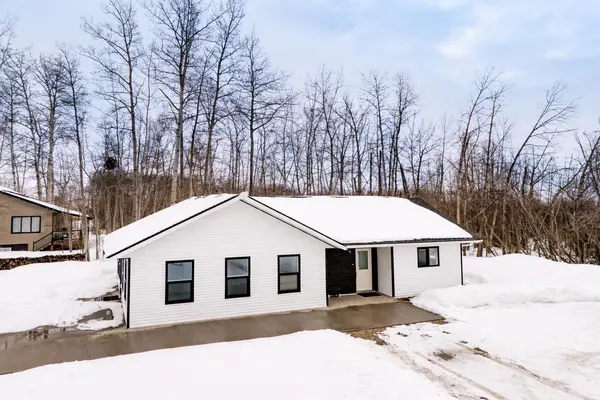 9805 95 ST, La Crete, AB T0H2H0