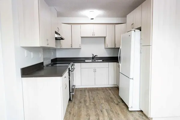 457 Collinge RD #310, Hinton, AB t7v 1k8