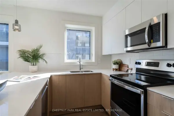 1472 Avenue RD #4, Toronto C04, ON M5N 2H7