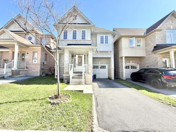 7 Barnham ST, Ajax, ON M1Z 0M5