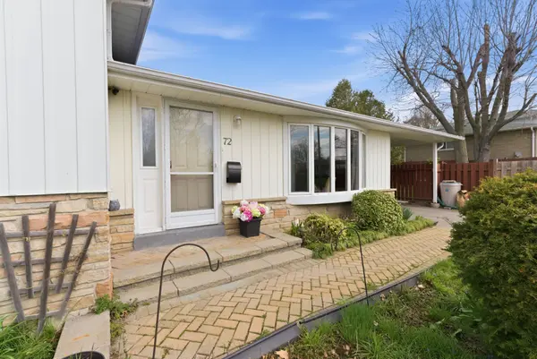 72 Clover Ridge DR E, Ajax, ON L1S 1G7