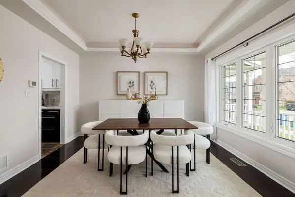 337 Kirkvalley CRES, Aurora, ON L4G 7S1