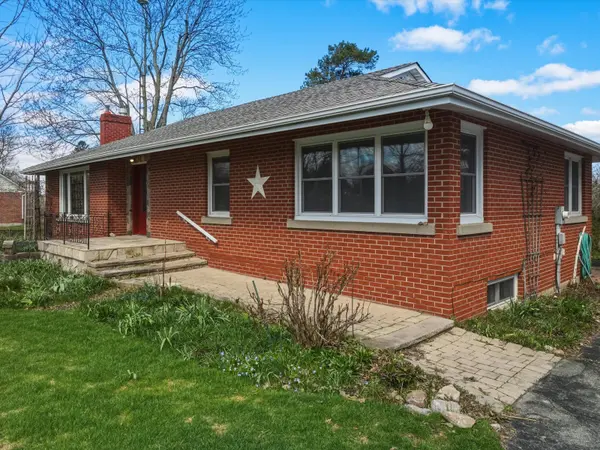 4198 Simcoe County Road 88 RD, Bradford West Gwillimbury, ON L3Z 3K8