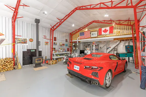 1046 County 124 RD N, Clearview, ON N0C 1M0