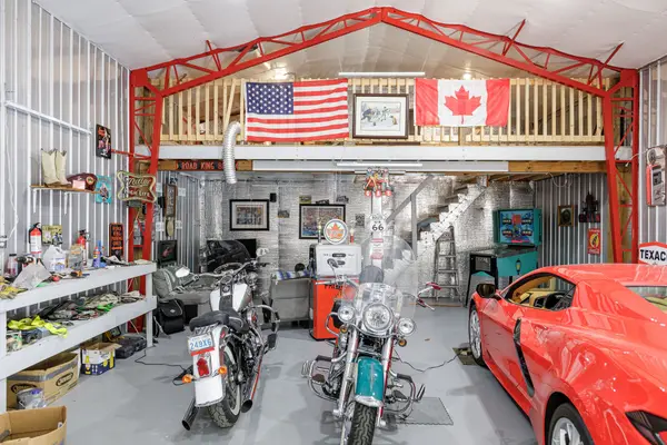 1046 County 124 RD N, Clearview, ON N0C 1M0