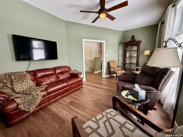 742 99th STREET, North Battleford, SK S9A 0N9