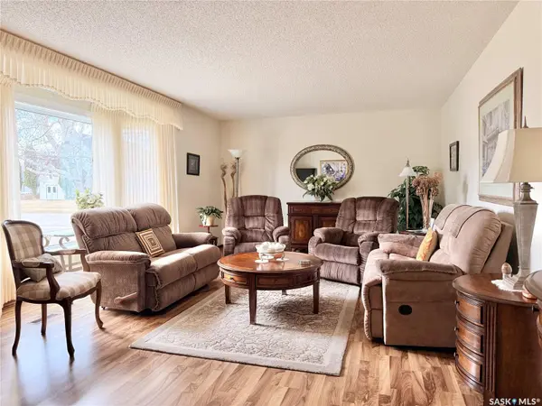 329 Douglass STREET, Outlook, SK S0L 2N0