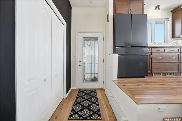 1643 General CRESCENT, Moose Jaw, SK S6H 6M2