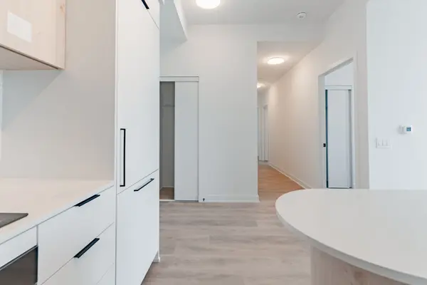 1185 Dupont ST #908, Toronto W02, ON M6H 0G5