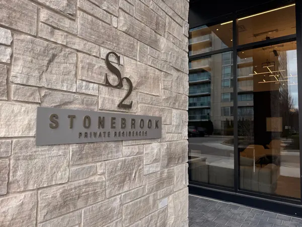 1035 Southdown RD #212, Mississauga, ON L5J 0A2