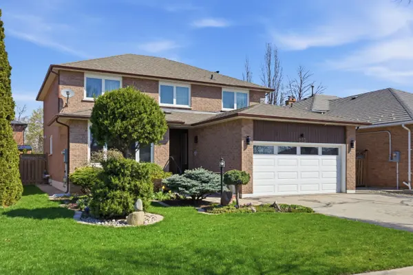 223 River Oaks BLVD W, Oakville, ON L6H 3V2