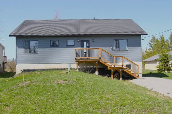 264 Mcguire Beach RD, Kawartha Lakes, ON K0M 2B0