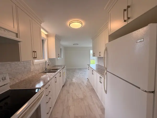 48 King ST, Kawartha Lakes, ON K0M 2T0