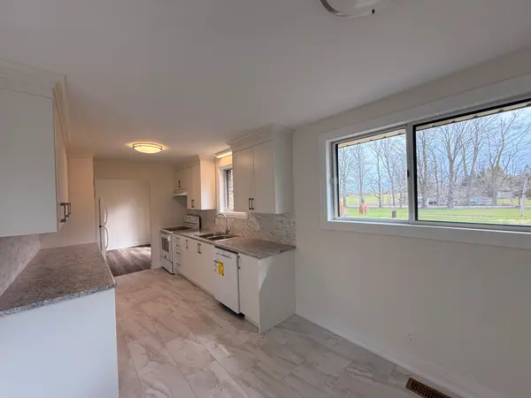 48 King ST, Kawartha Lakes, ON K0M 2T0