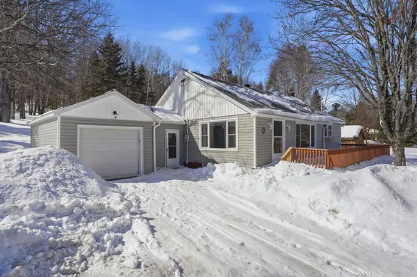 27455 62 HWY S, Bancroft, ON K0L 1C0