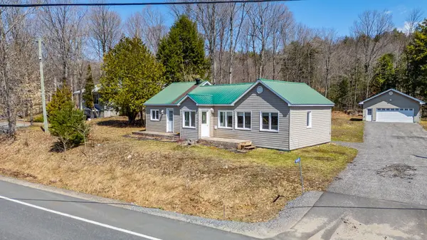 16426 35 HWY, Algonquin Highlands, ON K0M 1S0